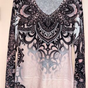 Adorable long sleeve stylish hoodie